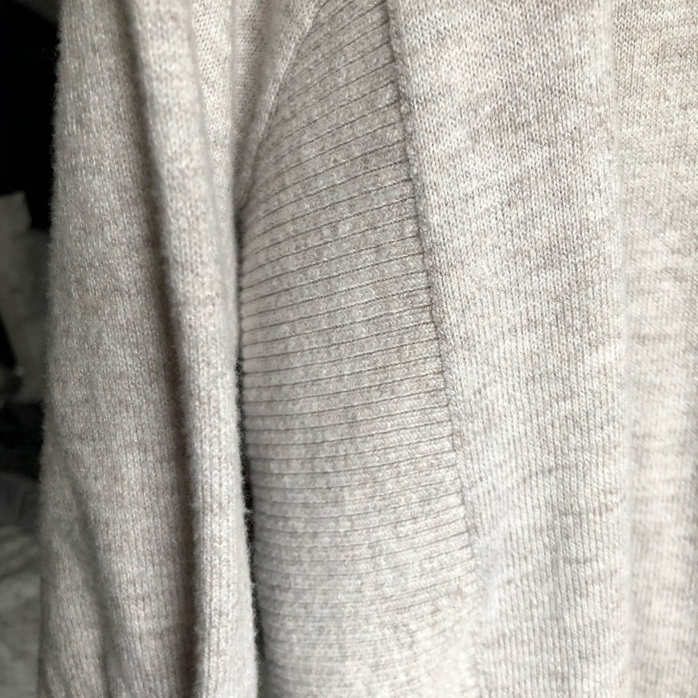 Express circle hem tunic - Picture 4 of 4